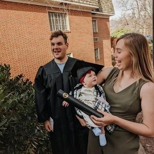 Meet your Posher, Alissa